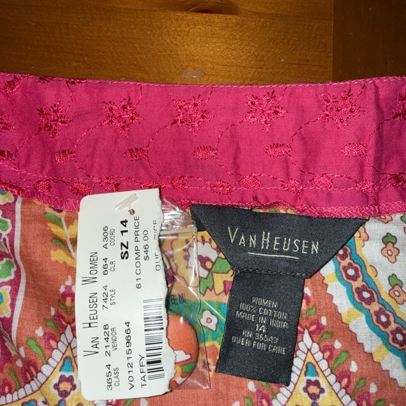 Van Huesen Top & Skirt Tropical NWT L Vibrant Multi Colors Vacation Island Artsy - Picture 11 of 14